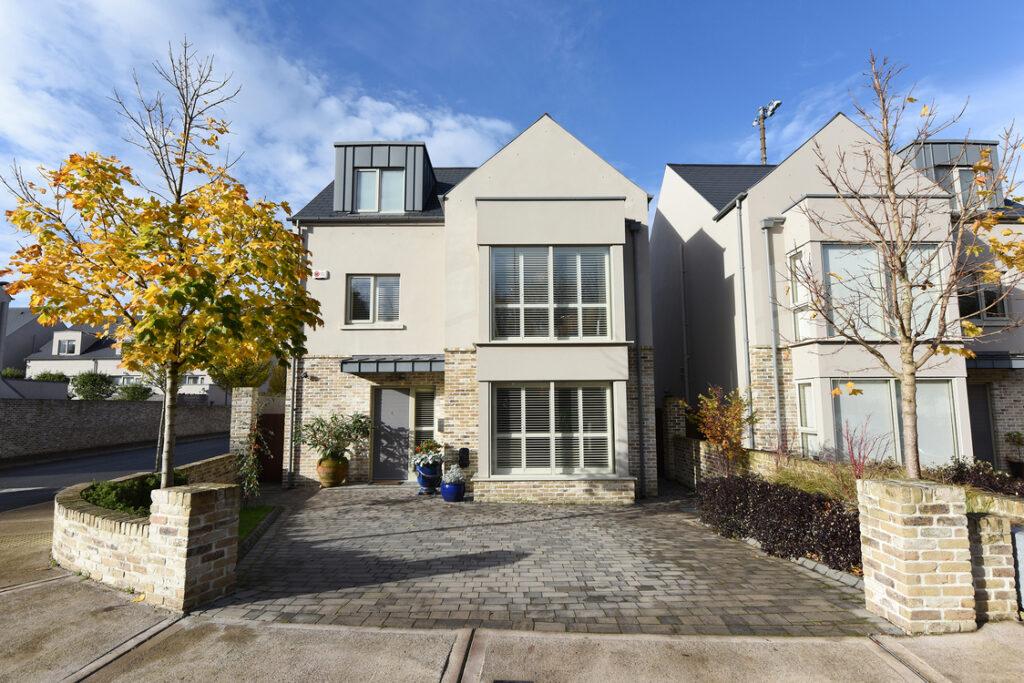 4-bed for sale at 4 Aylesbury, Ballintemple, Co. Cork, T12 XED0