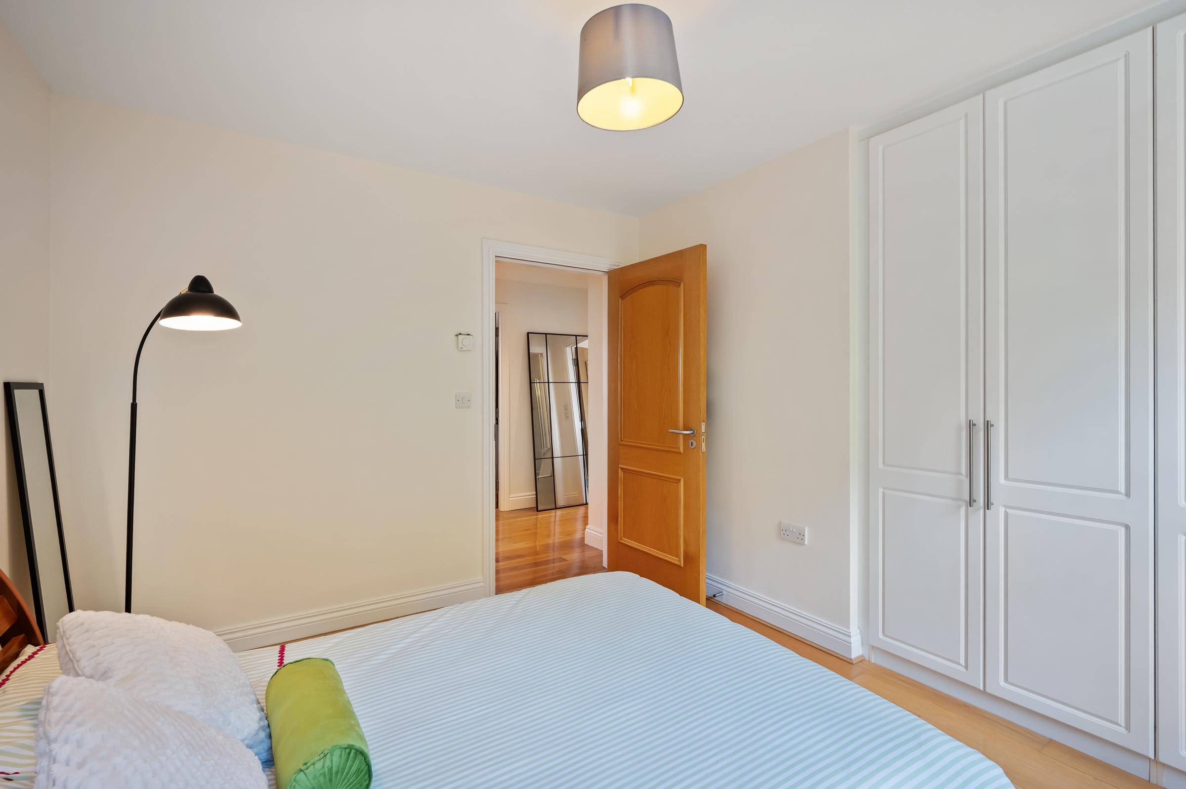06.18 Apartment 24, Estuary Court, Rochestown Road, Cork Stokes H Pix Web 05