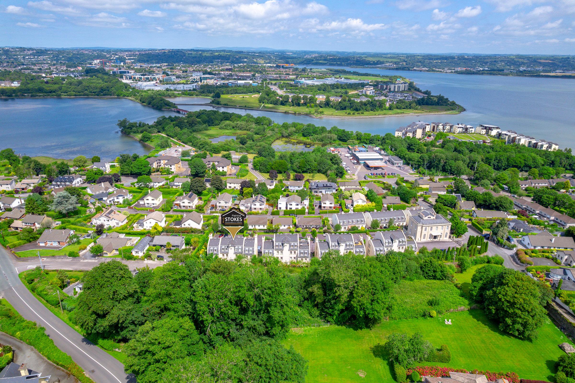 06.18 Apartment 24, Estuary Court, Rochestown Road, Cork Stokes H Pix Web 34