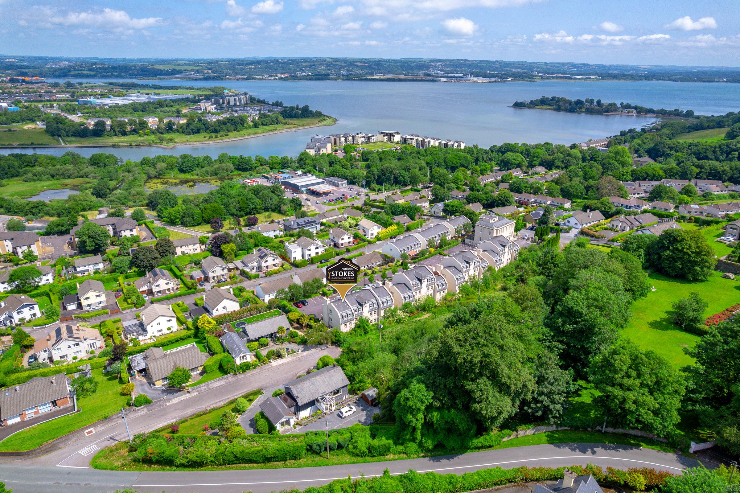 06.18 Apartment 24, Estuary Court, Rochestown Road, Cork Stokes H Pix Web 35