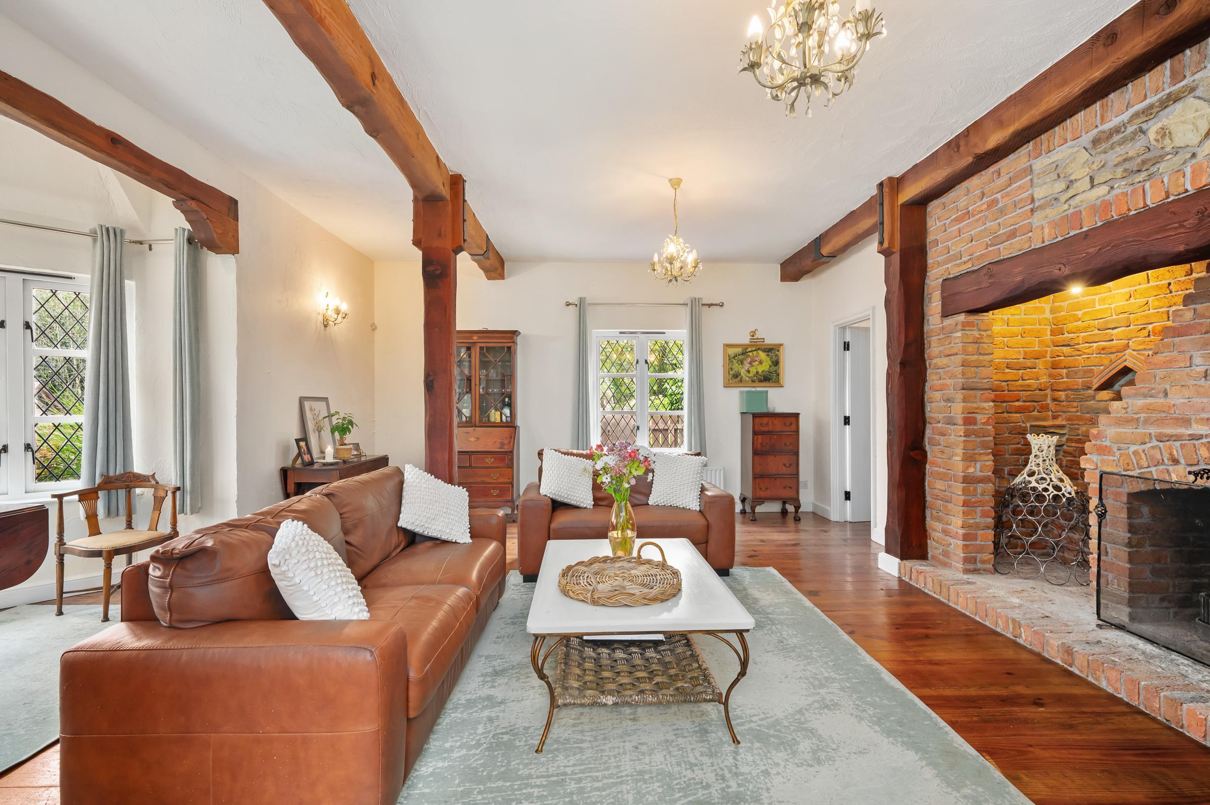 06.24 Bramble Lodge, Brookwood, Frenchfurze, Carrigaline Stokes H Pix Web 06 Copy