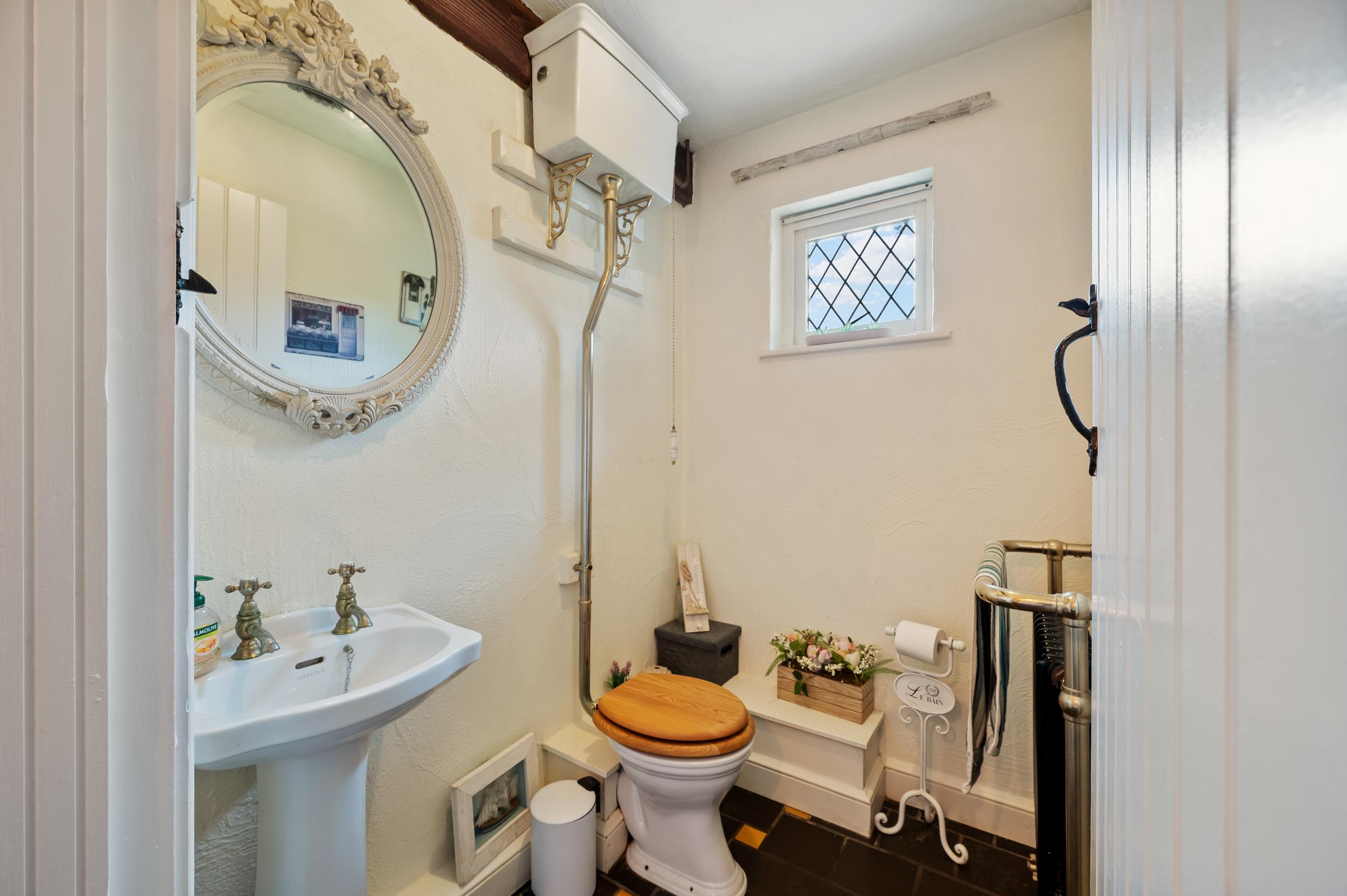 06.24 Bramble Lodge, Brookwood, Frenchfurze, Carrigaline Stokes H Pix Web 13 Copy