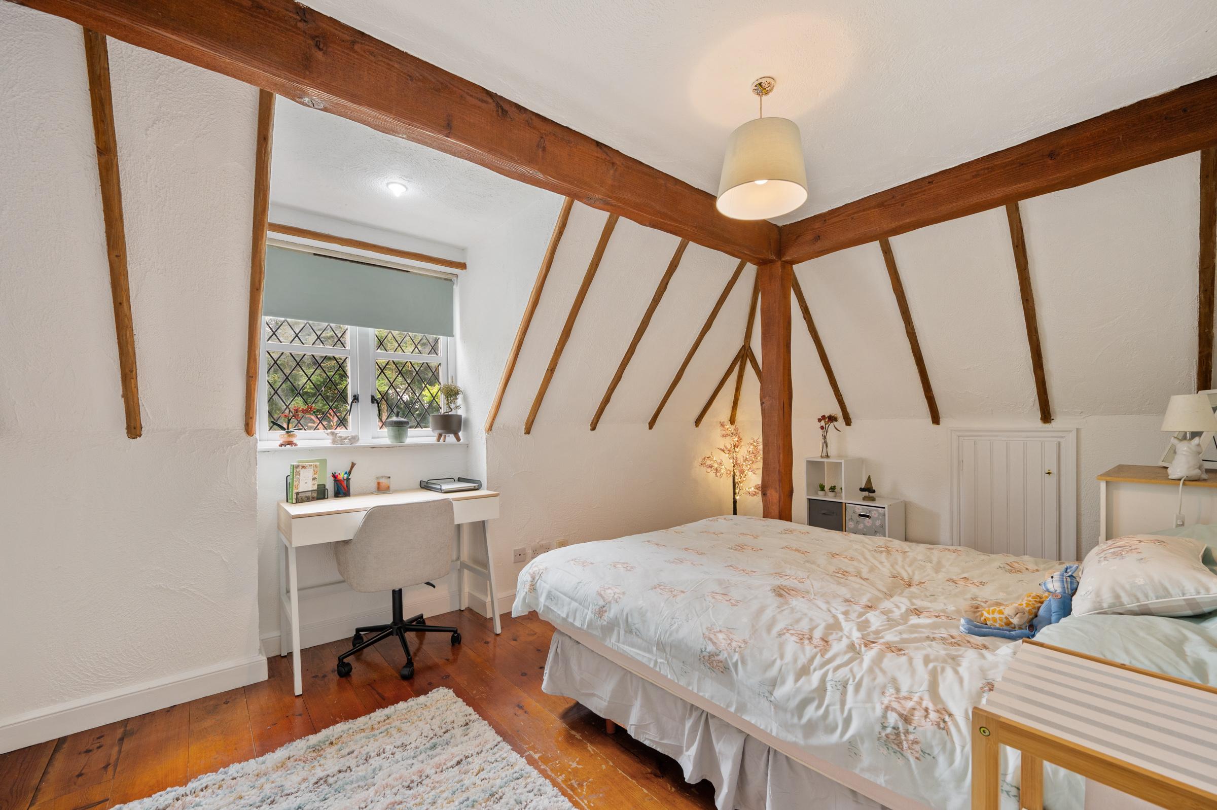 06.24 Bramble Lodge, Brookwood, Frenchfurze, Carrigaline Stokes H Pix Web 24