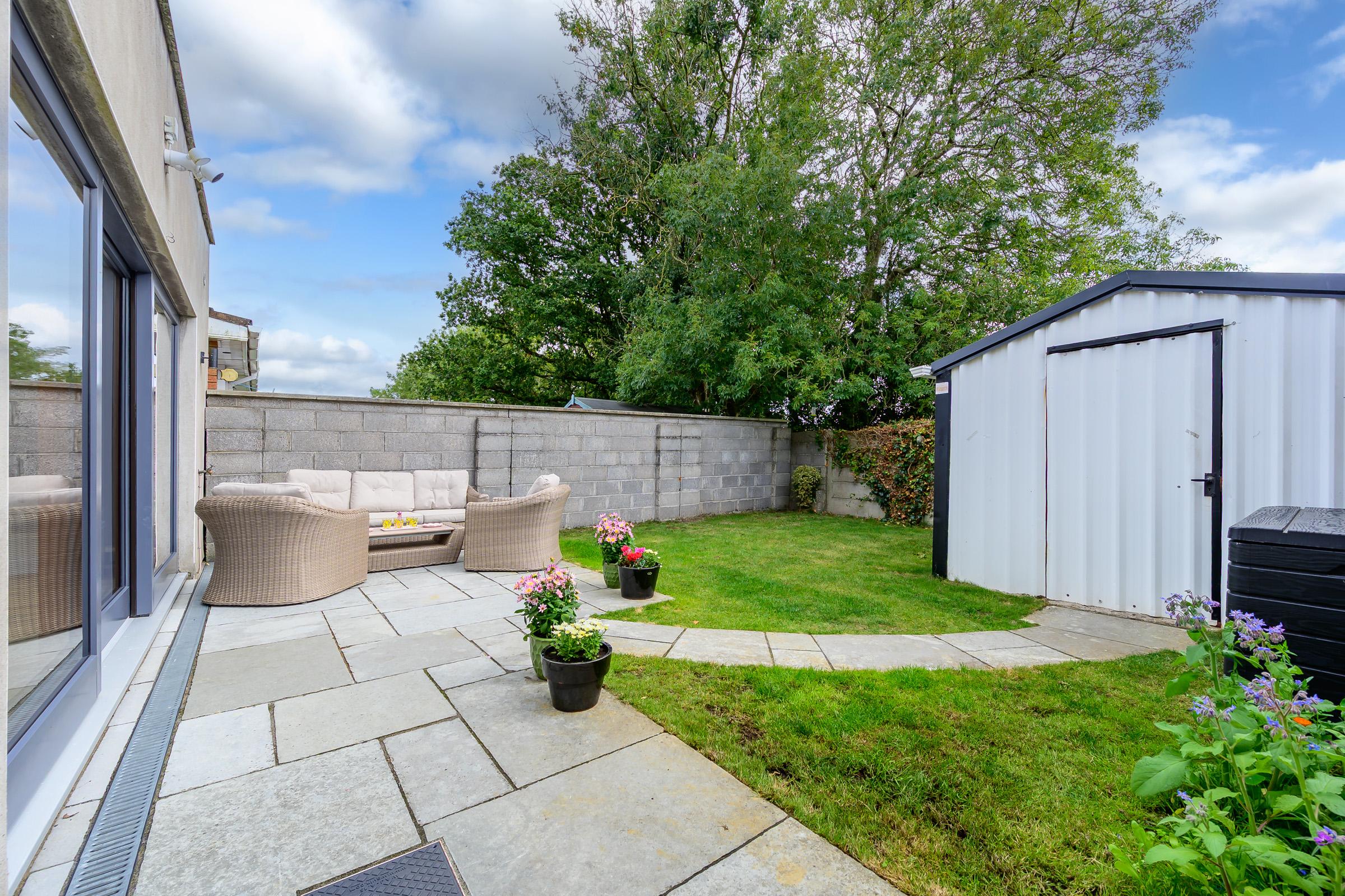 08.29 21 Bellevue Heights, Frankfield, Cork City, Co. Cork Stokes H Pix Web 32