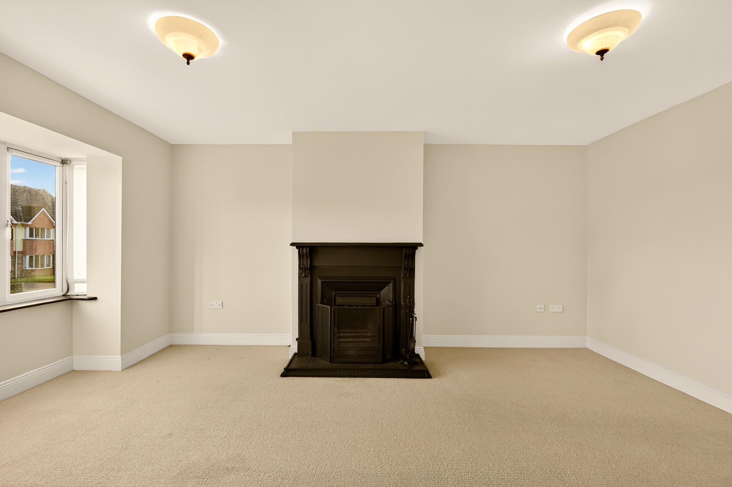 01.09 9 Abbotswood Avenue, Monastery Road, Rochestown, Cork Stokes H Pix Web 03