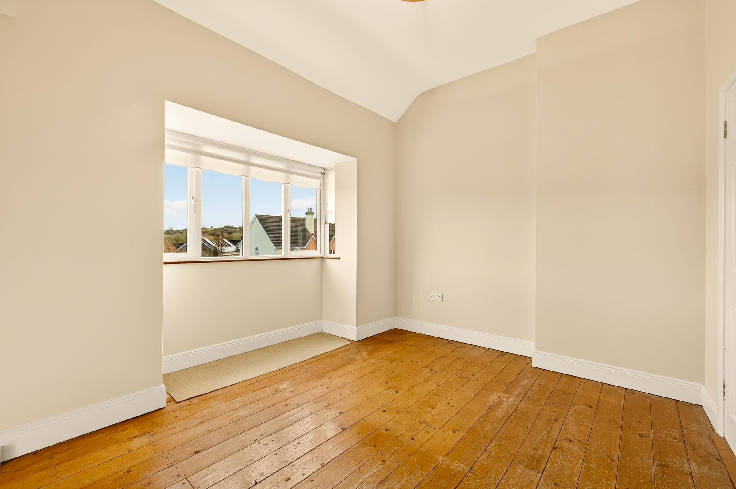 01.09 9 Abbotswood Avenue, Monastery Road, Rochestown, Cork Stokes H Pix Web 19