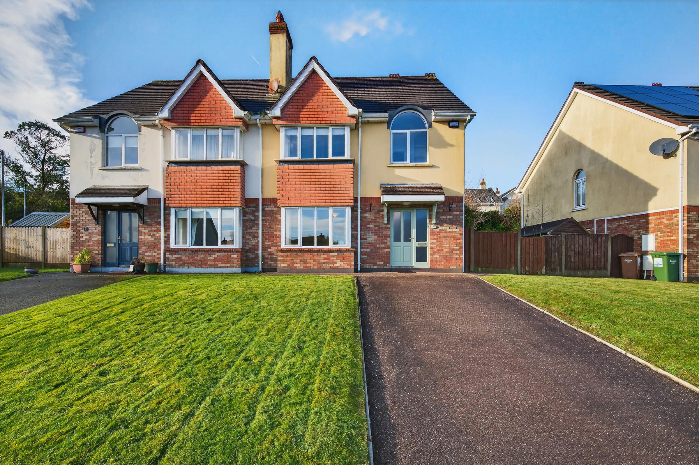 01.09 9 Abbotswood Avenue, Monastery Road, Rochestown, Cork Stokes H Pix Web 25