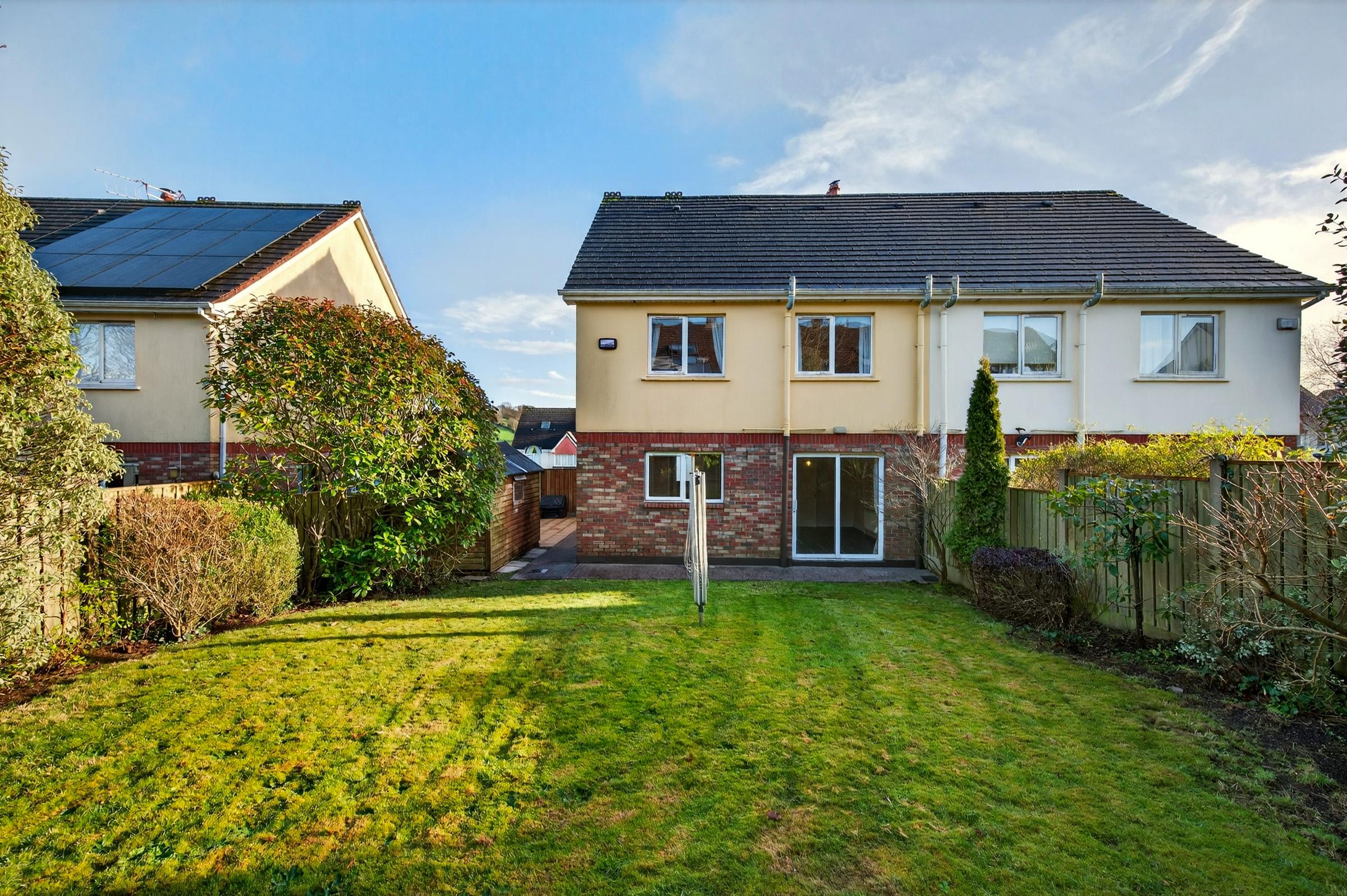 01.09 9 Abbotswood Avenue, Monastery Road, Rochestown, Cork Stokes H Pix Web 32