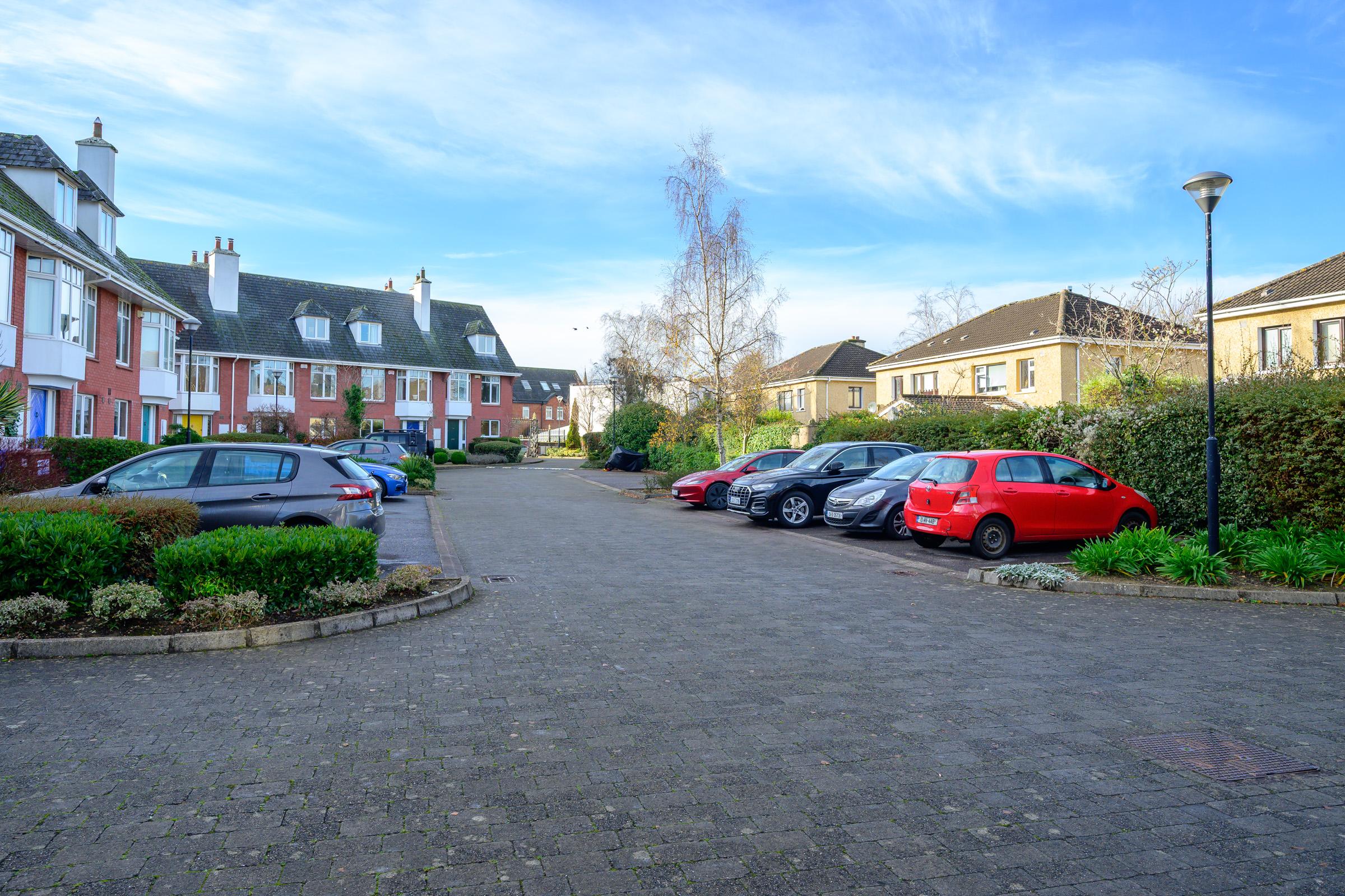 11.25 16 Douglas Close, Douglas, Cork City Stokes H Pix Web 27