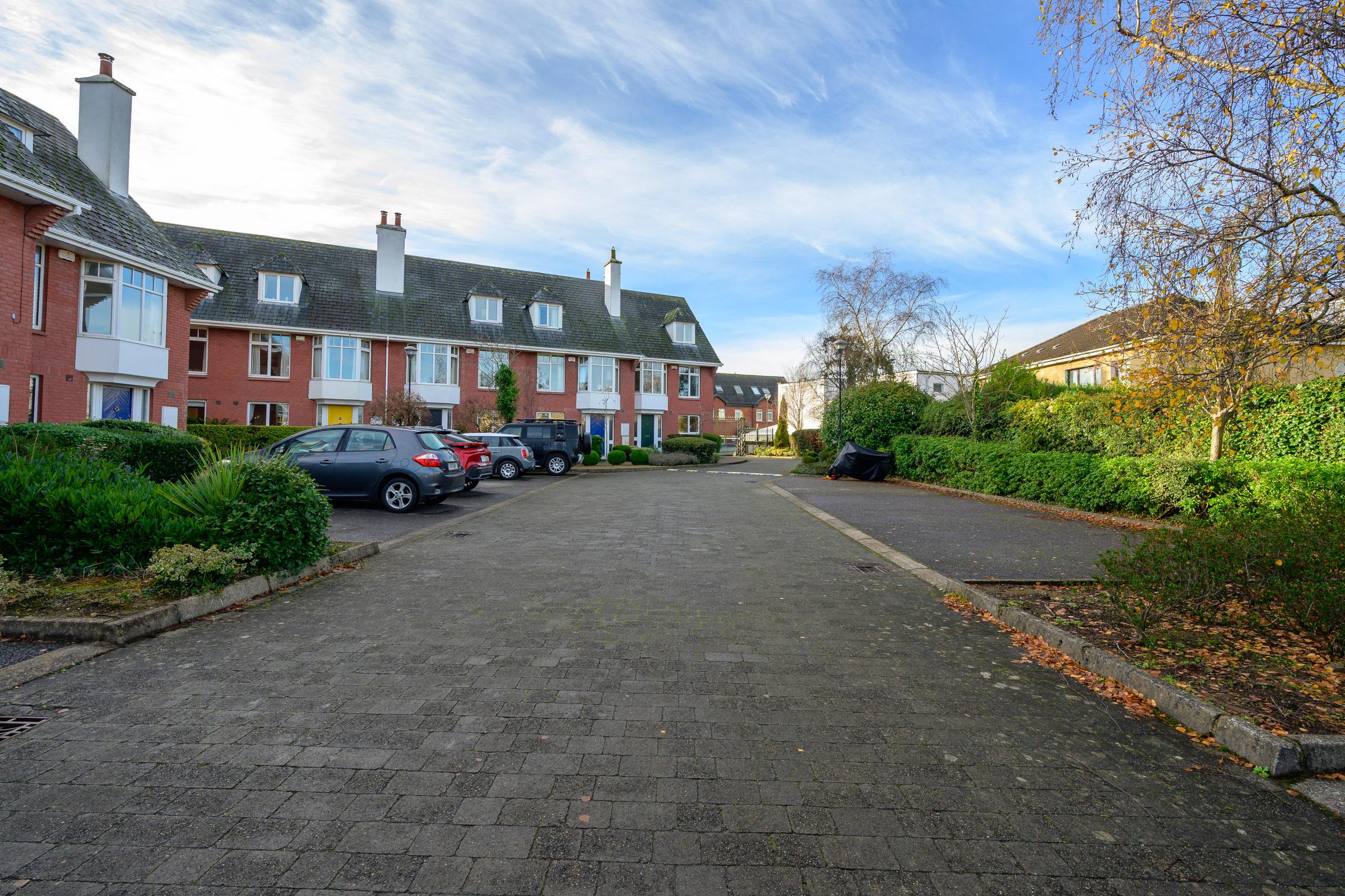 11.25 16 Douglas Close, Douglas, Cork City Stokes H Pix Web 29