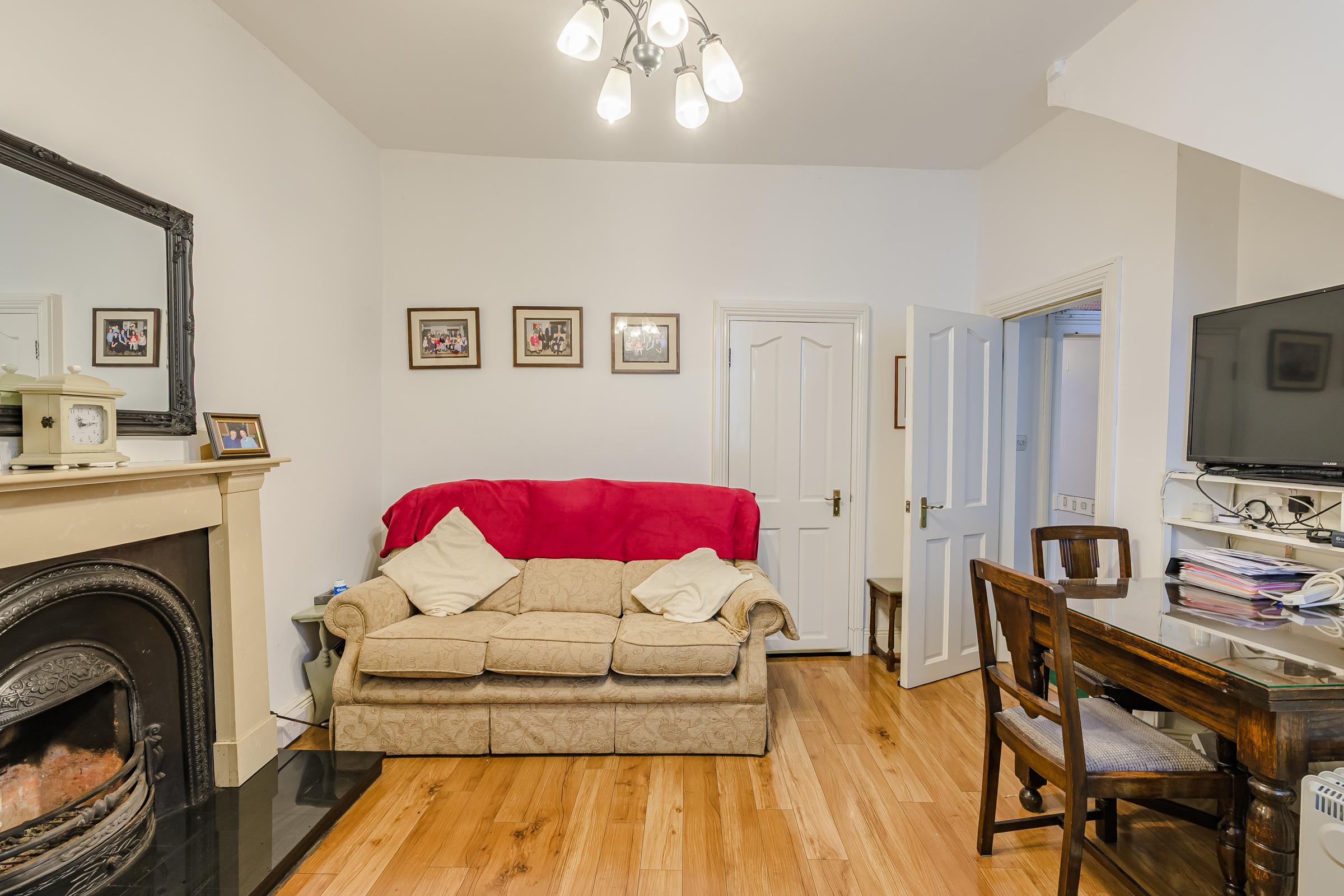 02.24 80 Gerald Griffin St. Blackpool, Stokes H Pix Web 16