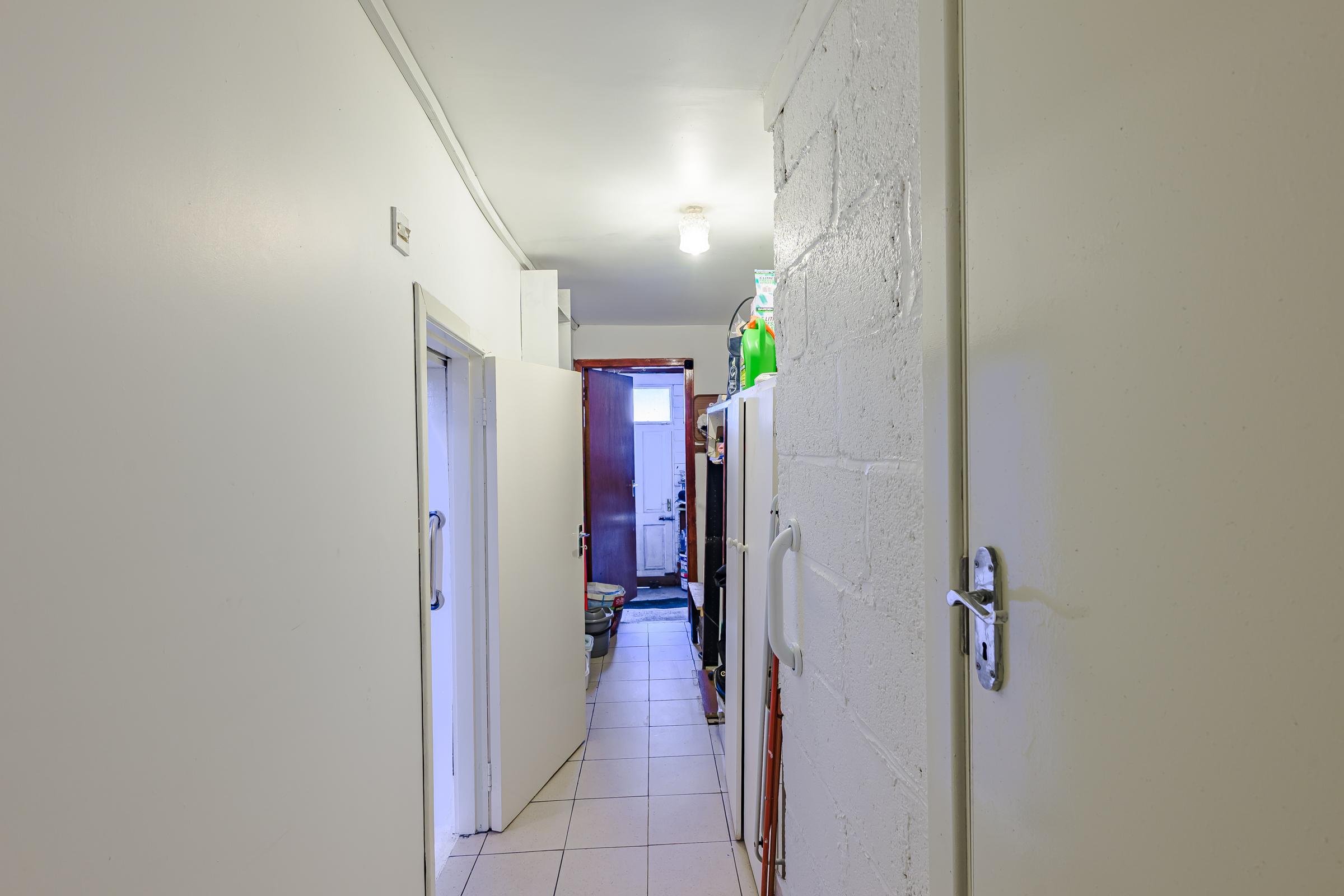 02.24 80 Gerald Griffin St. Blackpool, Stokes H Pix Web 20