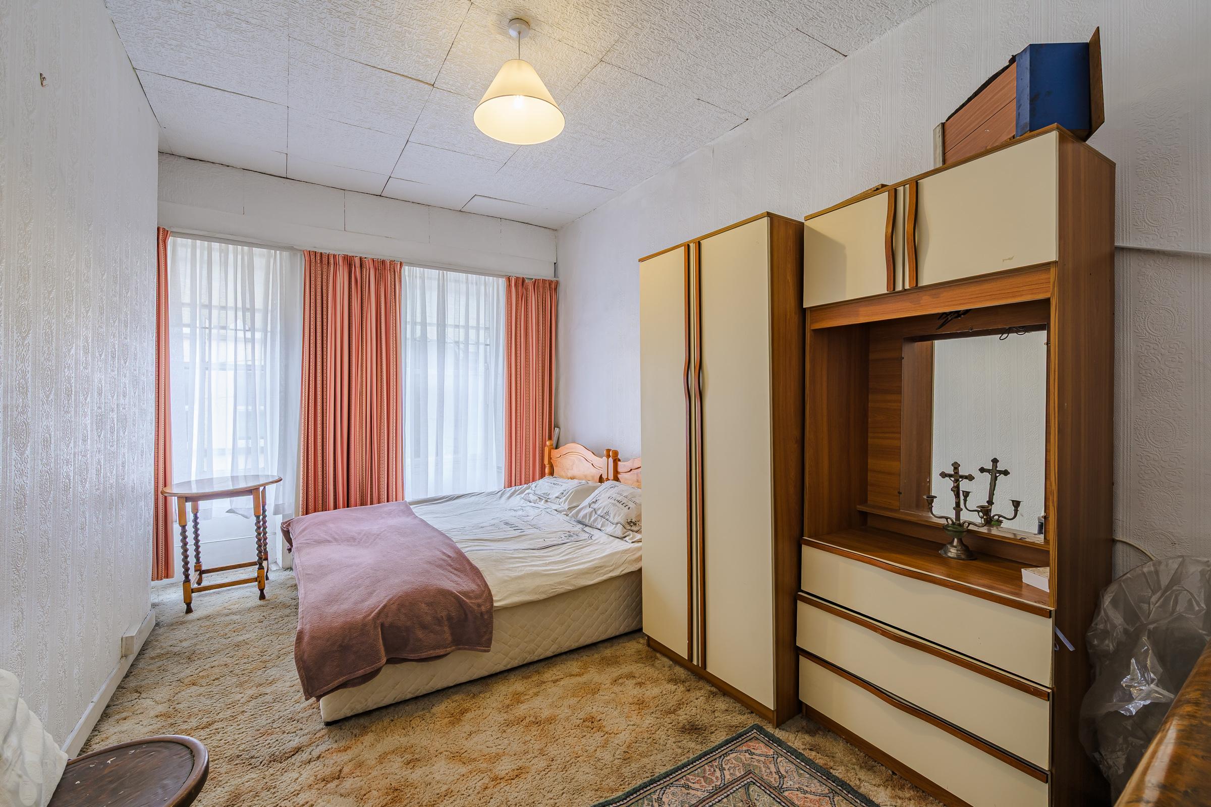 02.24 80 Gerald Griffin St. Blackpool, Stokes H Pix Web 24