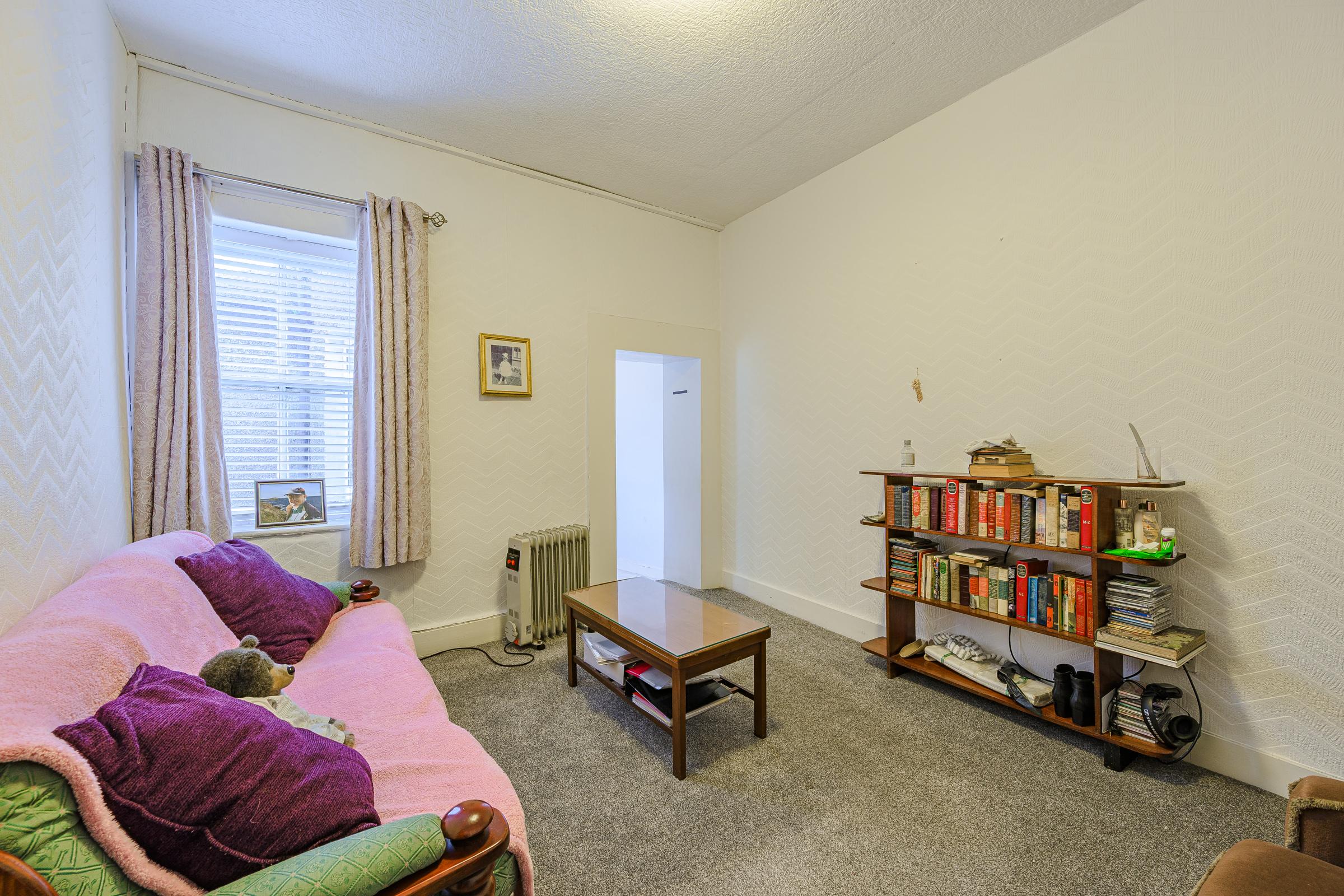 02.24 80 Gerald Griffin St. Blackpool, Stokes H Pix Web 28