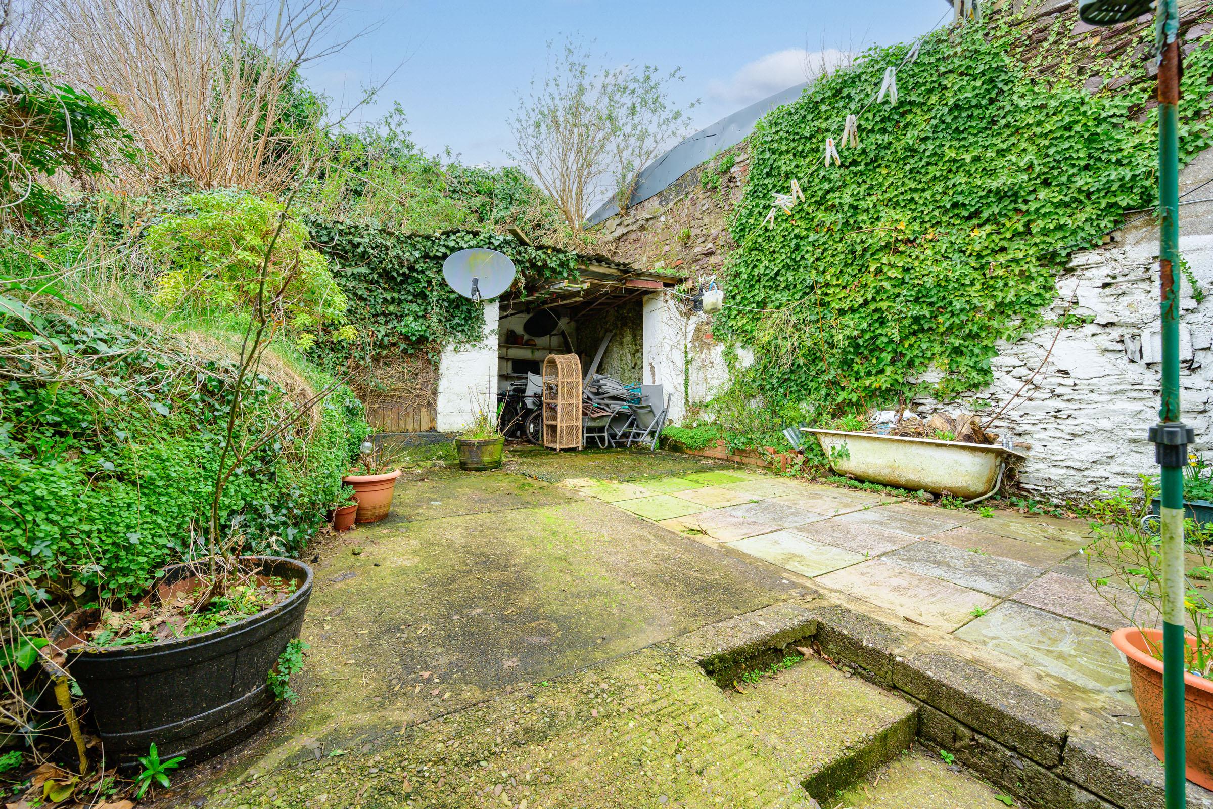 02.24 80 Gerald Griffin St. Blackpool, Stokes H Pix Web 38