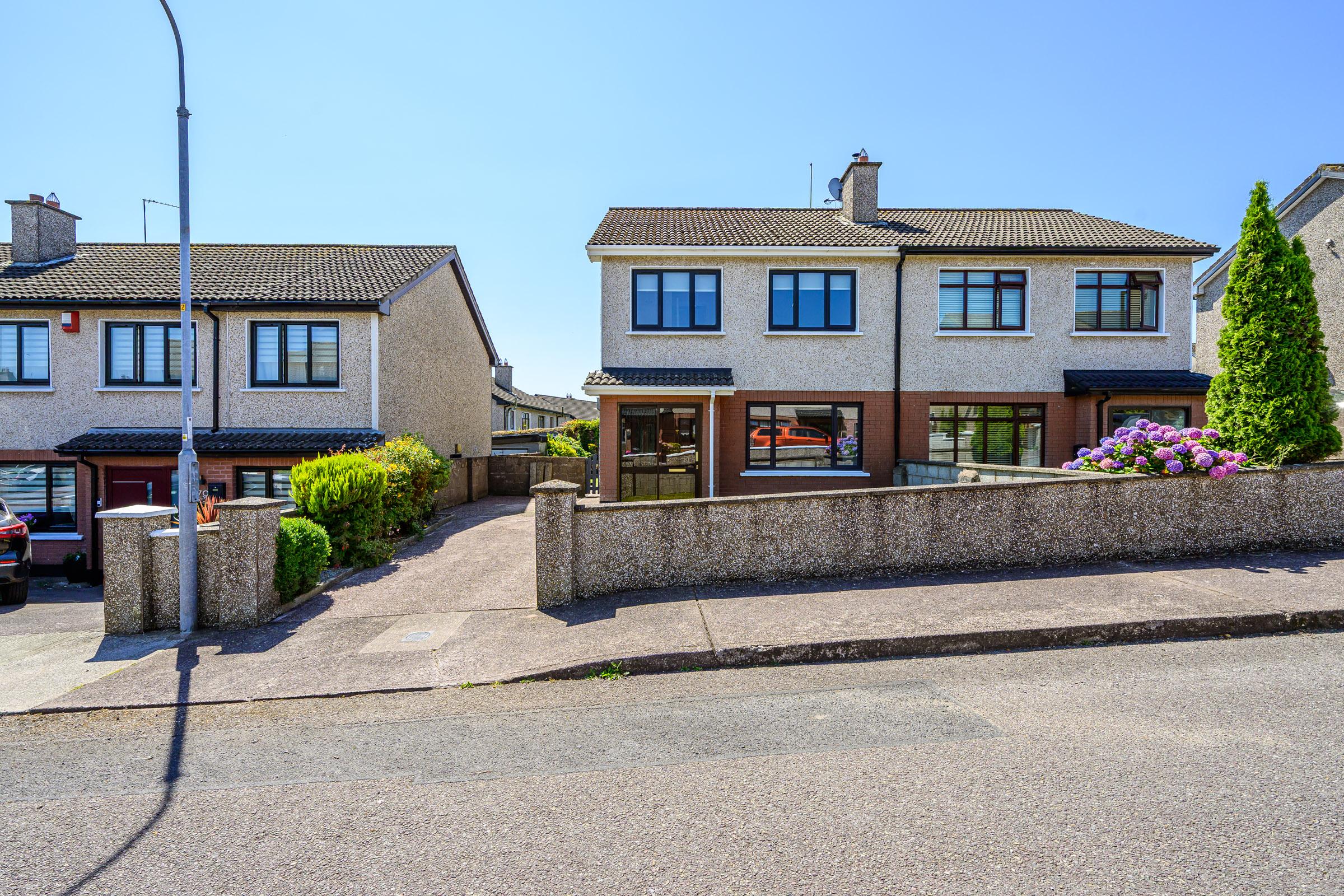07.13 80 Mervue Lawn, Ballyvolane, Cork City, Co. Cork Stokes H Pix Web 01