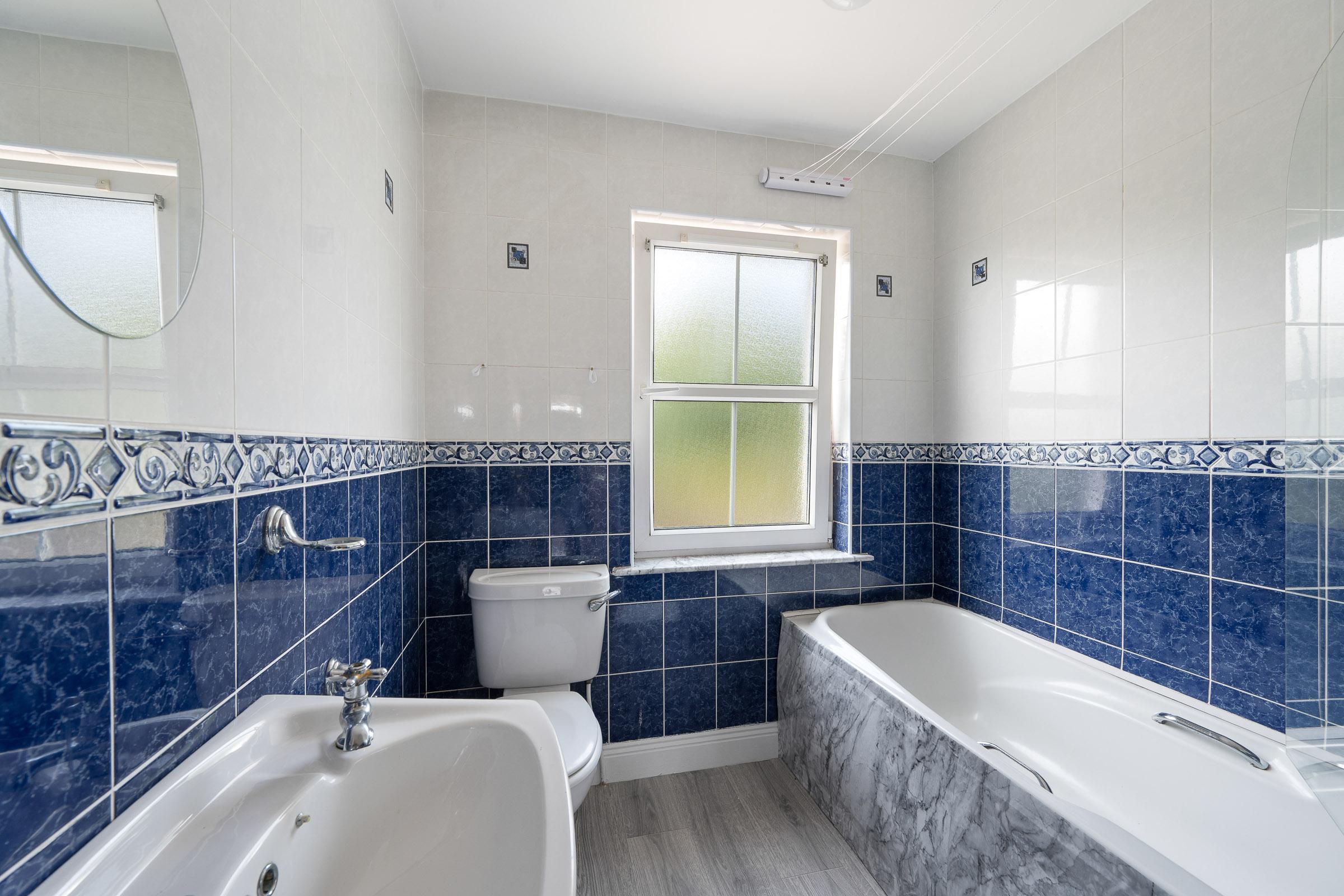 07.23 7 Ardfield View, Grange, Douglas, Cork Stokes H Pix Web 10