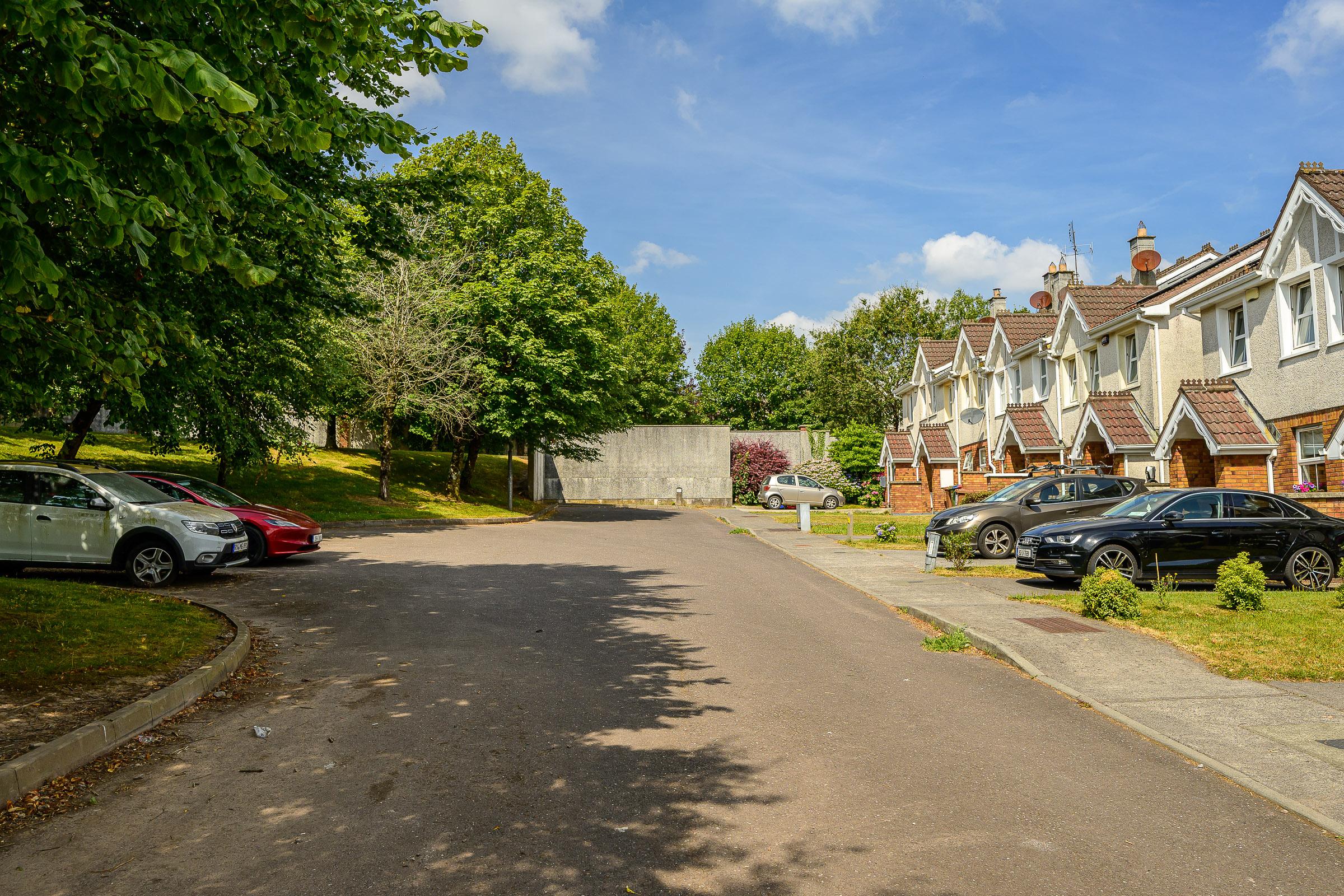 07.23 7 Ardfield View, Grange, Douglas, Cork Stokes H Pix Web 20