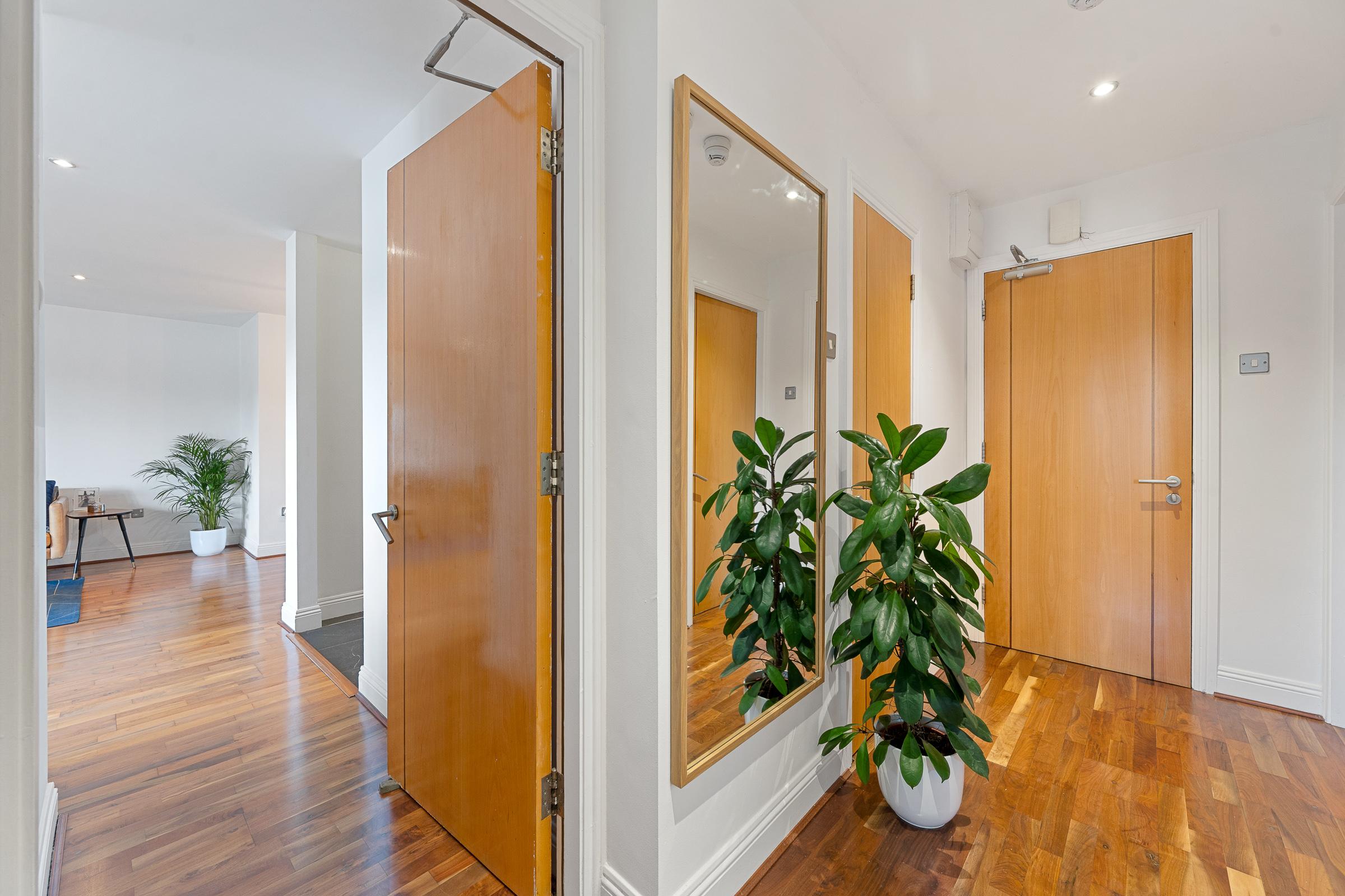 08.12 Apartment 70, Sonata, Harty's Quay, Rochestown Road, Cork Stokes H Pix Web 04