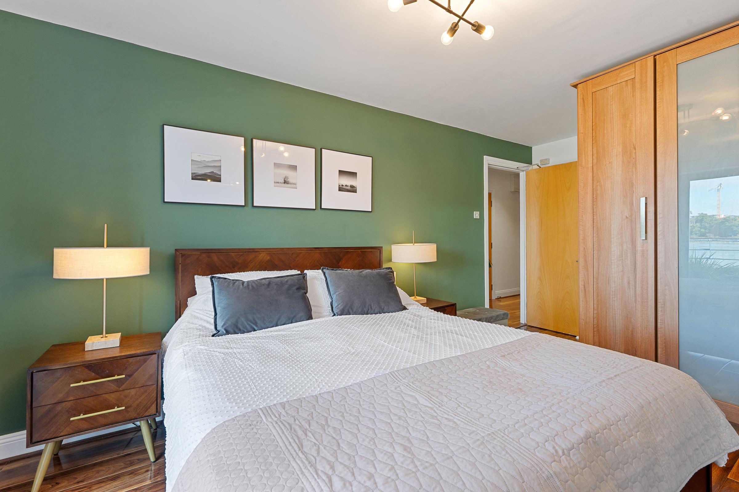 08.12 Apartment 70, Sonata, Harty's Quay, Rochestown Road, Cork Stokes H Pix Web 09