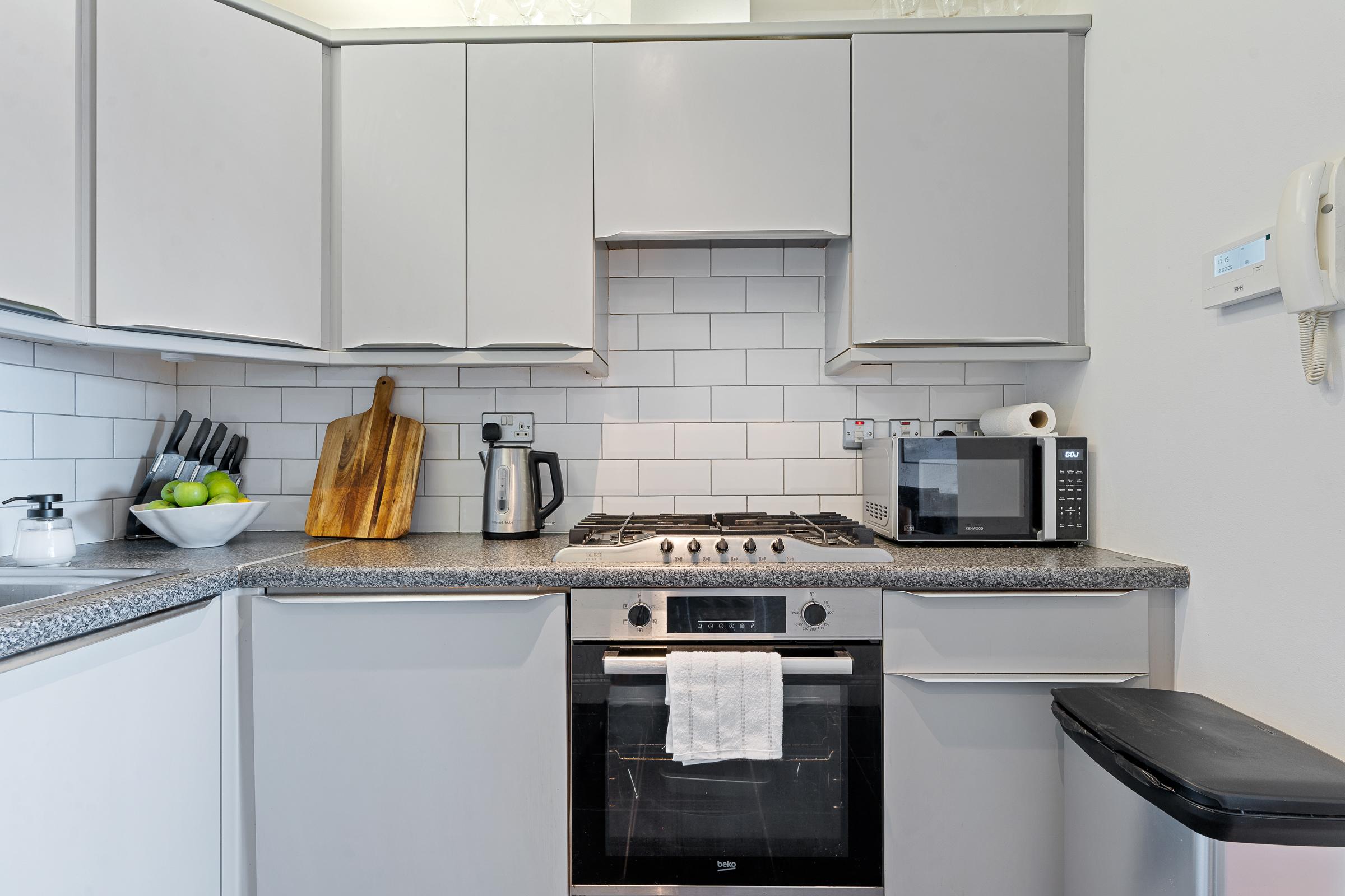 08.12 Apartment 70, Sonata, Harty's Quay, Rochestown Road, Cork Stokes H Pix Web 15