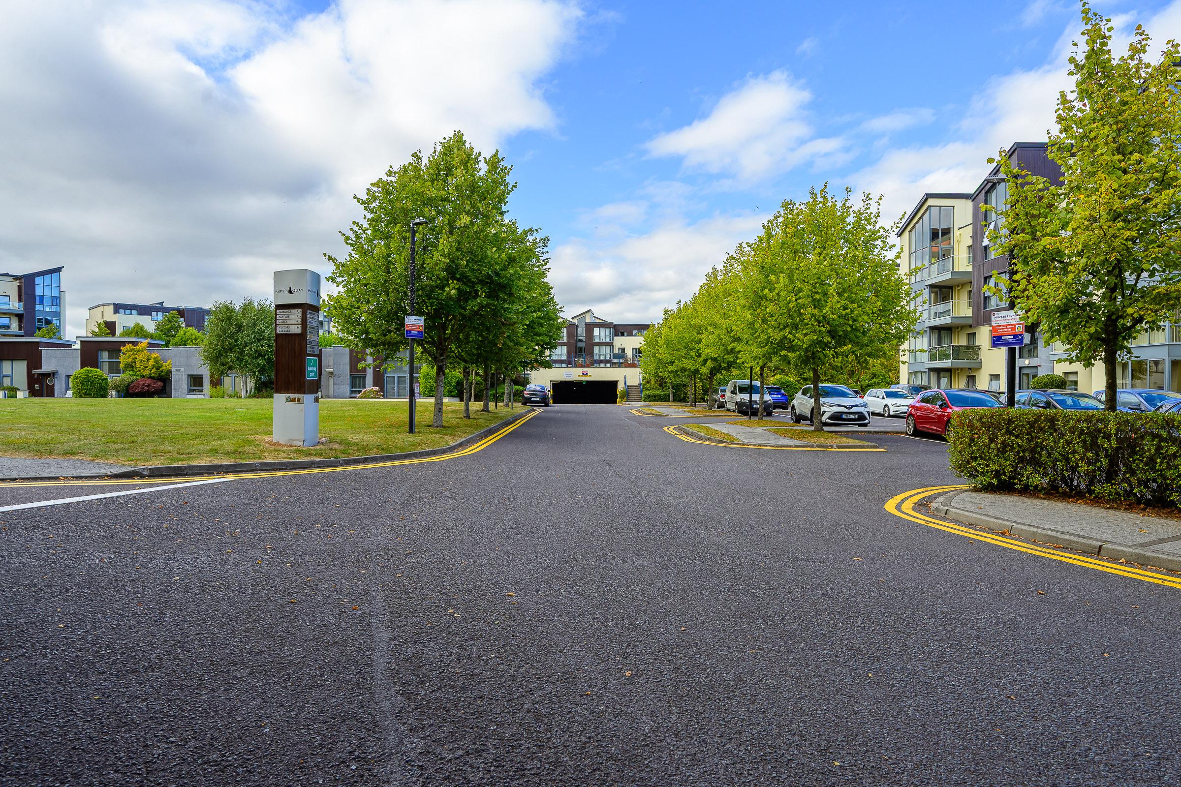08.12 Apartment 70, Sonata, Harty's Quay, Rochestown Road, Cork Stokes H Pix Web 38
